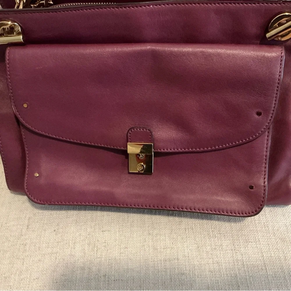 Tory Burch Priscilla gold chain plum leather shoulder bag handbag push lock